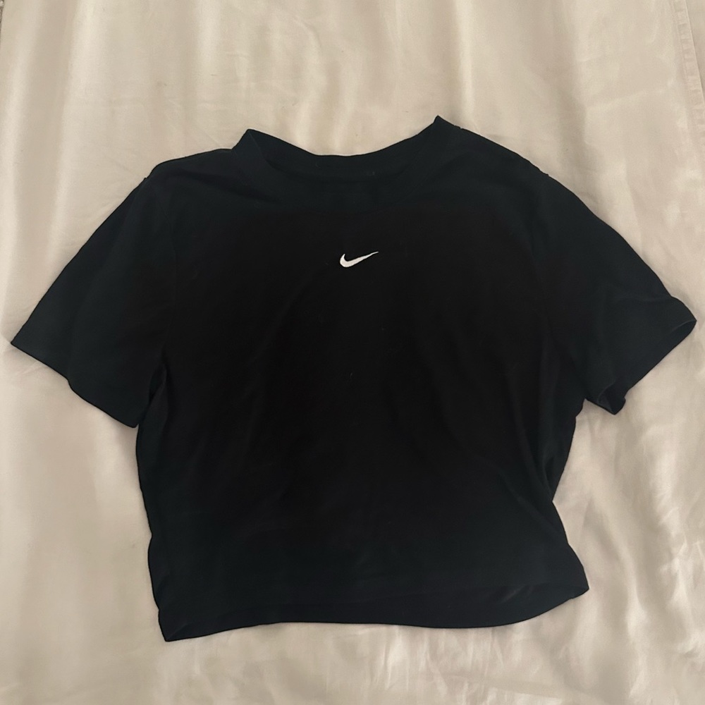 Nike Cropped T-Shirt